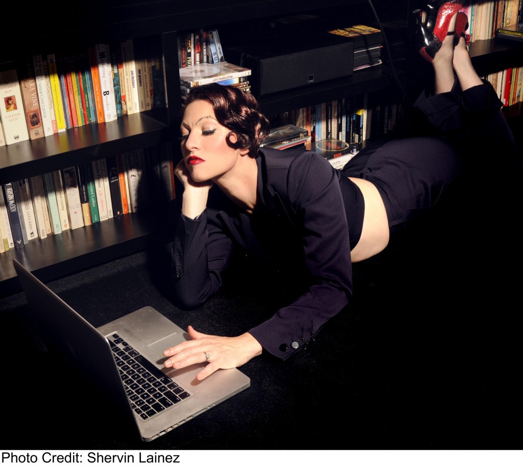 Amanda Palmer is an Indie Rock Goddess, Queen of Asking and an Amazing Entrepreneur. We talk business, continuity crowdfunding and Kesha.