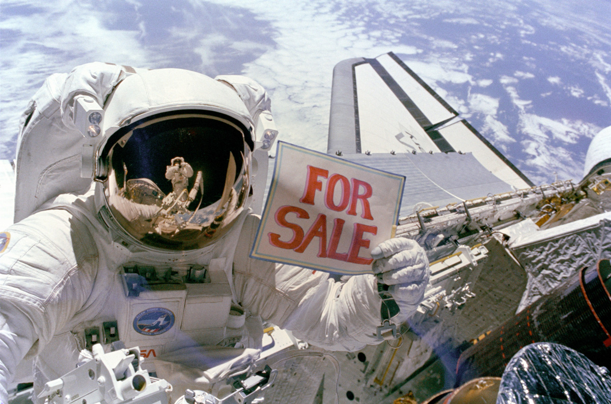 a-brief-history-of-space-advertising-the-8-percent